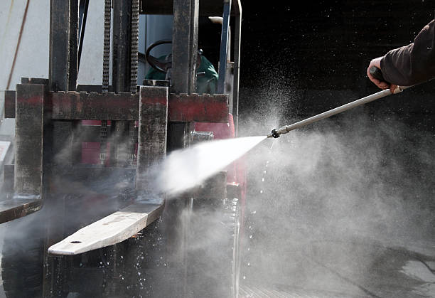 Best Machinery and Equipment Cleaning  in Parker City, IN